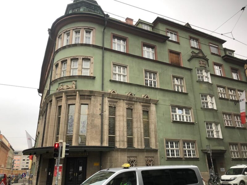 Innsbruck: Innsbruck`s Modern Style or Art Nouveau - Accessibility and Booking