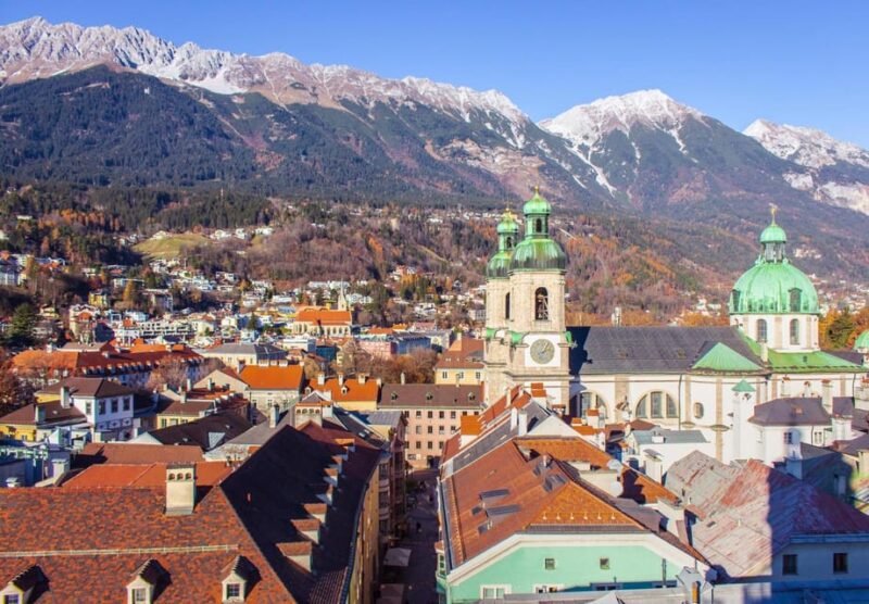 Innsbruck: Insta-Perfect Walk With a Local - Capturing Landmarks and Neighborhoods