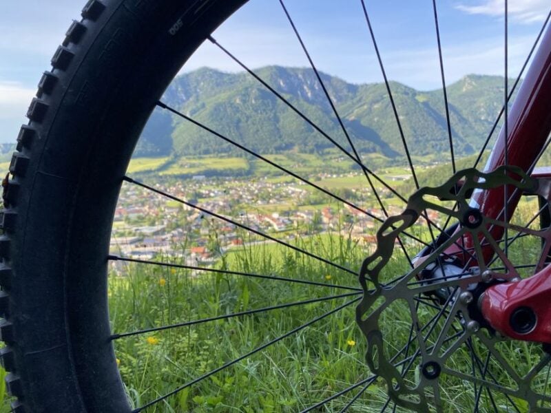 Innsbruck: Patscherkofel Mountain Hike and Biking Tour - Hiking to the Summit