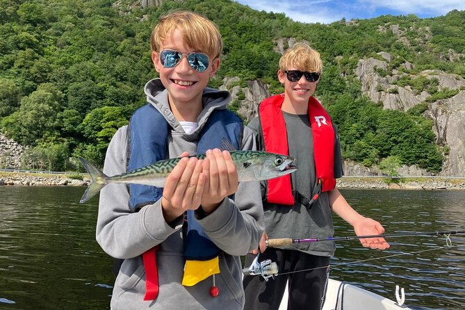 Inshore Fishing in the Drangefjord - Meeting Point and Tour Logistics