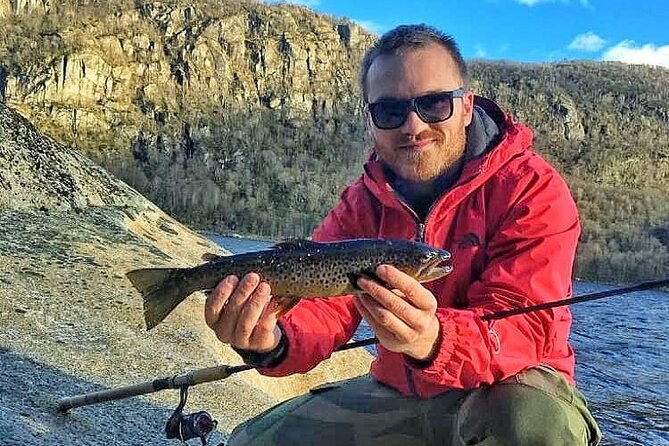 Inshore Fishing in the Drangefjord - Introducing the Knowledgeable Fishing Guides