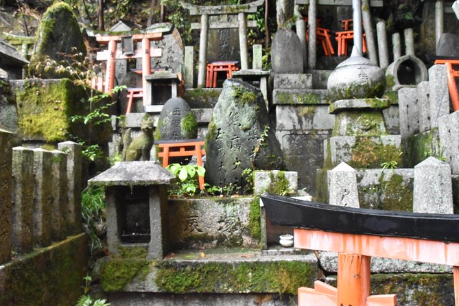 Inside of Fushimi Inari - Exploring and Lunch With Locals - Hidden Local Attractions