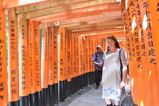 Inside of Fushimi Inari - Exploring and Lunch With Locals - Tour Group Size and Accommodations