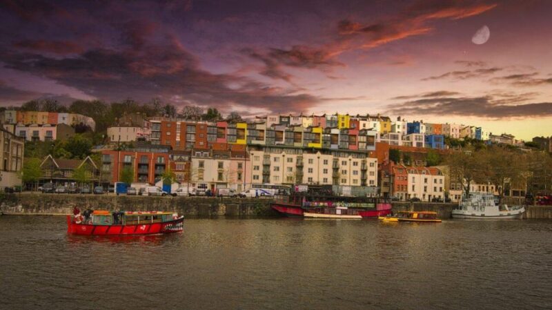 Inspiring Bristol – Private Walking Tour for Couples - Banksys Well Hung Lover
