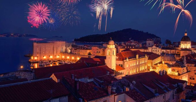 Inspiring Christmas in Dubrovnik - Walking Tour - Accessibility and Meeting Point