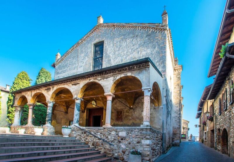 Inspiring Family Walking Tour in Sirmione - Scaligero Castle Tour