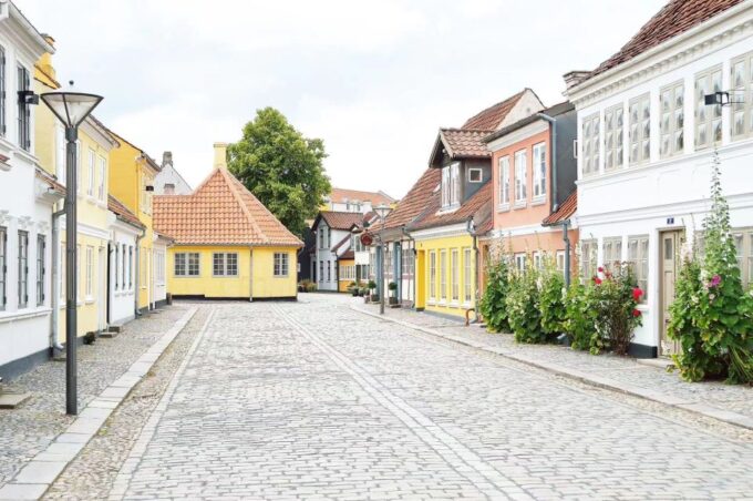 Inspiring Odense - Walking Tour for Couples - Tour Duration