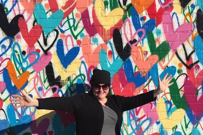 Instagram Walls of LA With Film Studio Artist - Pickup and Drop-off Convenience