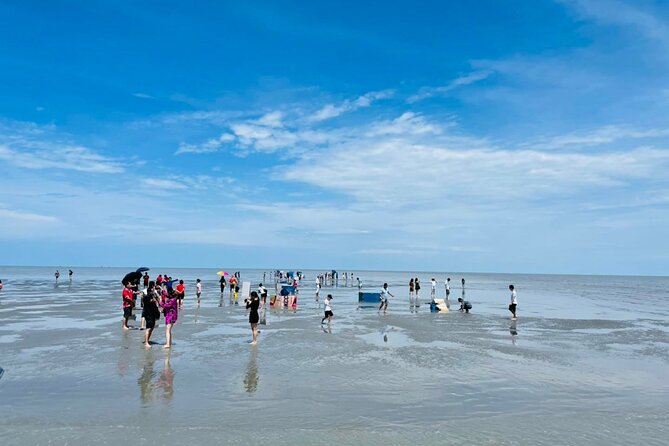 Instagrammable Kuala Selangor Sky Mirror Tour With Transfer - Itinerary and Activities