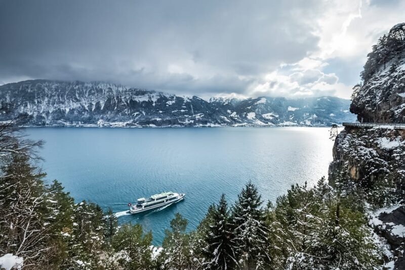Interlaken: Boat Day Pass on Lake Thun and Lake Brienz - Attractions Along the Lakes