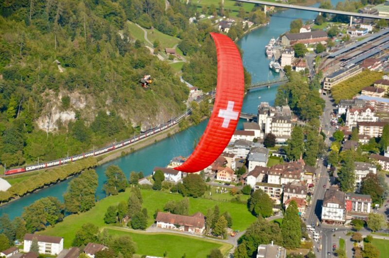 Interlaken: Paragliding Tandem High Flight - Included Services