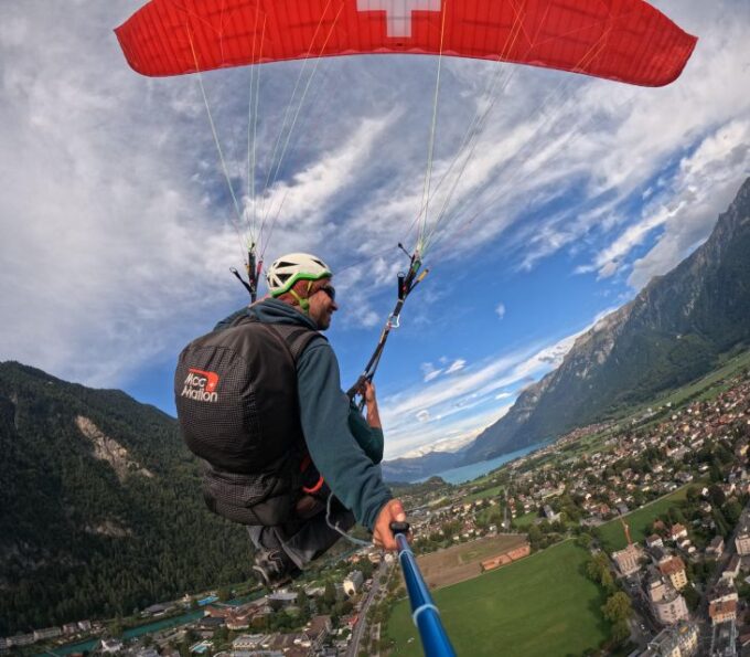 Interlaken: Paragliding Tandem High Flight - Meeting Point Location