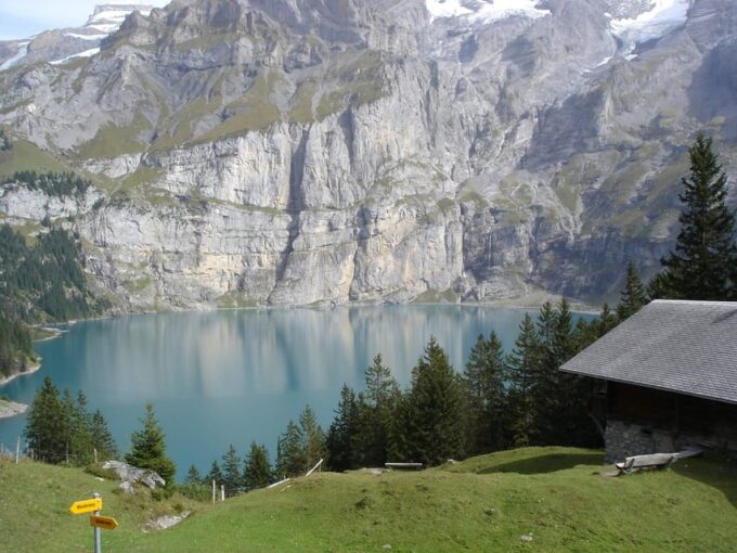 Interlaken Private Tour: Blue Lake & Öschinen Lake - Experience Gondola and Horse Carriage