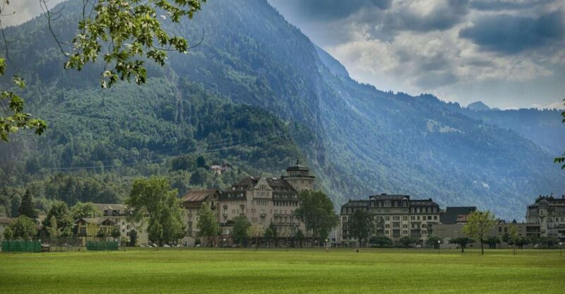 Interlaken Private Walking Tour - Highlights of the Tour