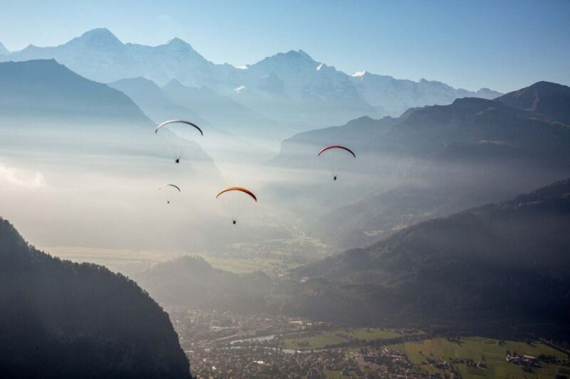 Interlaken: Tandem Paragliding Flight With Pilot - Included in the Experience
