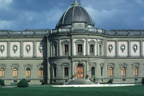 International & Panoramic Tours Geneva - Key Points