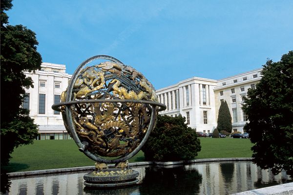 International & Panoramic Tours Geneva - Duration and Languages