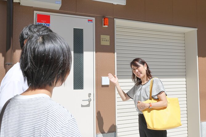 Interpreter Who Serves the City Services for 4 and 8 Hours - Key Points