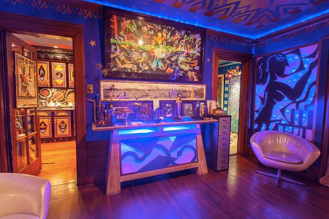 Into the Rabbit Hole: Indoor Tour at The Gregangelo Museum - Guided Art Tour Experience