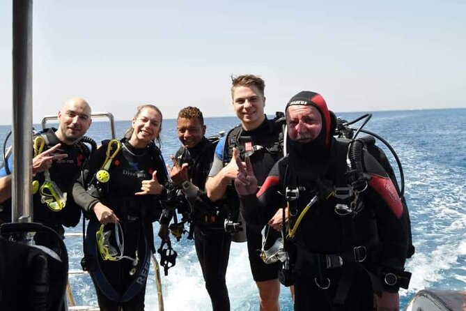 Intro Diving 2 Stops for Beginners With Pick-Up and Lunch - Hurghada - Diving Stops and Equipment