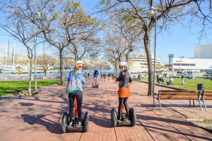 Intro Segway Tour Barcelona 1h - A Unique Perspective on the City