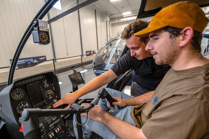 Introduction to Helicopter Piloting in Gatineau-Ottawa - Health and Safety Considerations