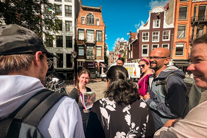 Introduction Walking Tour - Amsterdam Uncovered - Small Group - Pricing and Group Size