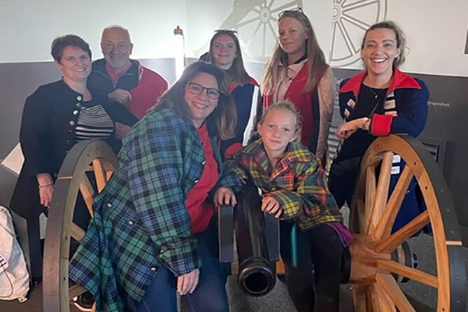 Inverness Clava Cairns, Culloden Battlefield and Urquhart Castle - Exploring Inverness