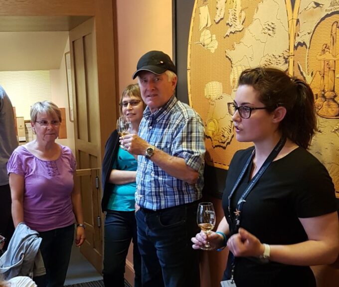 Inverness: Craigs Luxury North Highland Private Whisky Tour - Iconic Whisky Distilleries