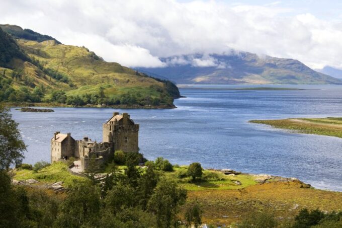 Inverness: Isle of Skye and Eilean Donan Castle Day Trip - Exploring Portree and Isle of Skye