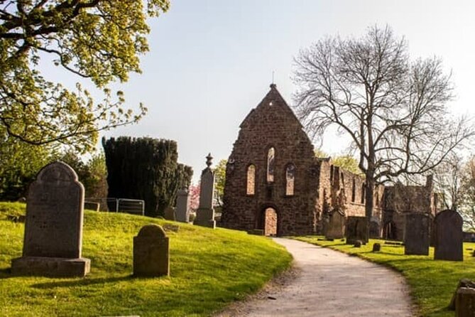 Inverness Outlander Tour - Touring Beauly Priory