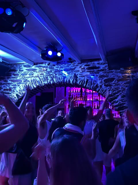 Ios Island Glow Bar Crawl - Booking and Cancellation