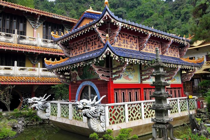 Ipoh Caves, Heritage And Cave Temple Tour From Kuala Lumpur - Meeting and Pickup Details