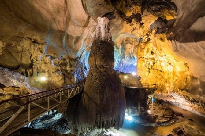 Ipoh City Hotels To Kuala Lumpur Airport EN-ROUTE Tempurung The Longest Caves - Pricing and Availability
