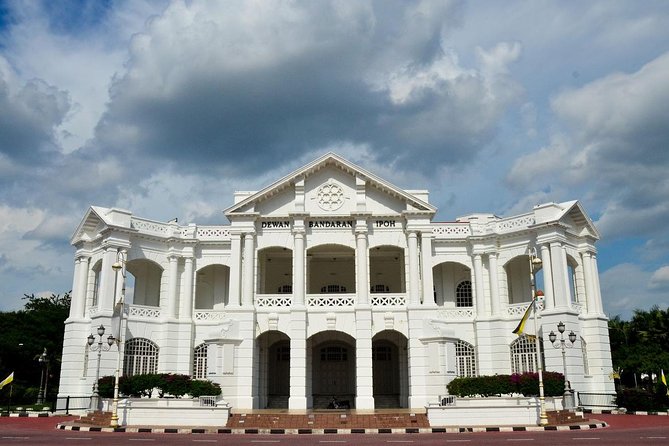 Ipoh Full-Day City Tour From Kuala Lumpur - Accessibility and Participation