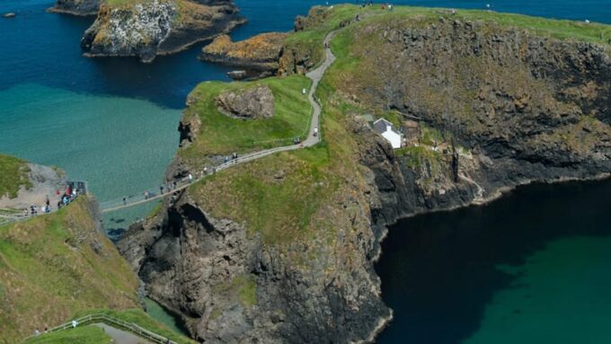 Ireland: Giants Causeway, Donegal, Private Luxury Car, 3-Day - Frequently Asked Questions