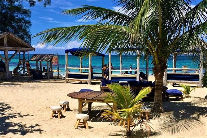Irie Blue Hole Adventure & Bamboo Blu Beach Club Experience From Kingston - Relaxing at Bamboo Blu