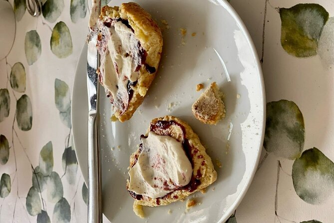 Irish Baking Class - Grannys Apple Cake & Scones, Traditional Recipes - Traditional Irish Scones