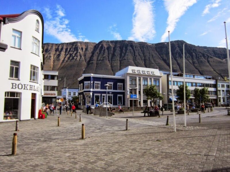 Isafjordur: Hop-on Hop-off Shuttle Bus Ticket - Key Points