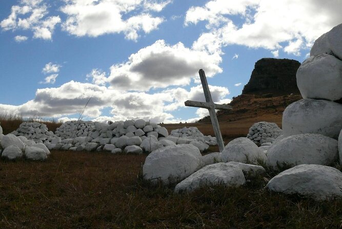 Isandlwana, Rorkes Drift and Fugitives Drift Battlefields Day Tour From Durban - Review and Ratings