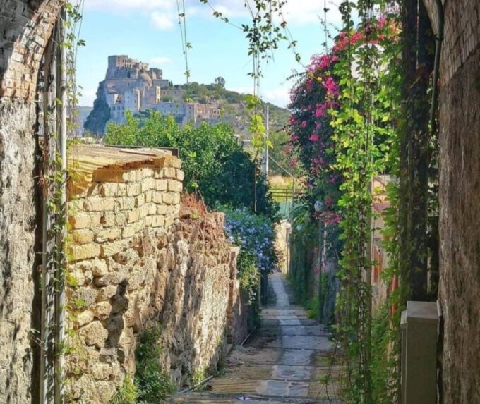 Ischia Between History and Genuine Flavors - Refund and Cancellation Policy