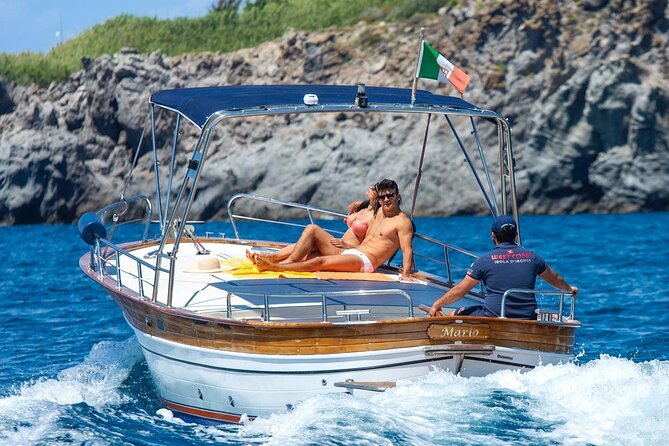 Ischia Island Private Excursion on Gozzo Fratelli Aprea 7,5m - Schedule and Availability