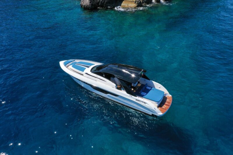 Ischia: Private Boat Tour on Board of a Luxury Boat - Included Services and Amenities