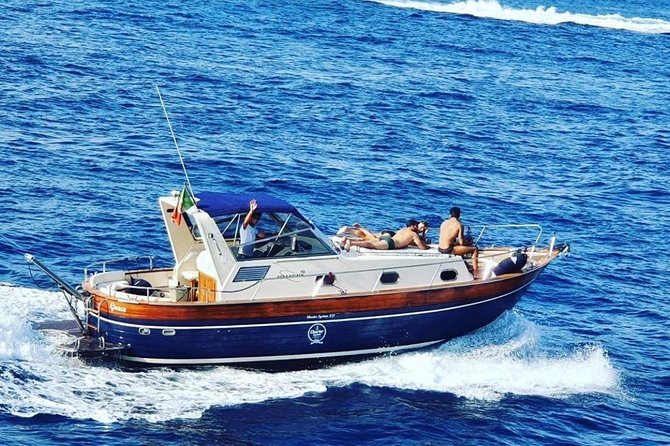 Ischia & Procida Private Boat Tour - Inclusions