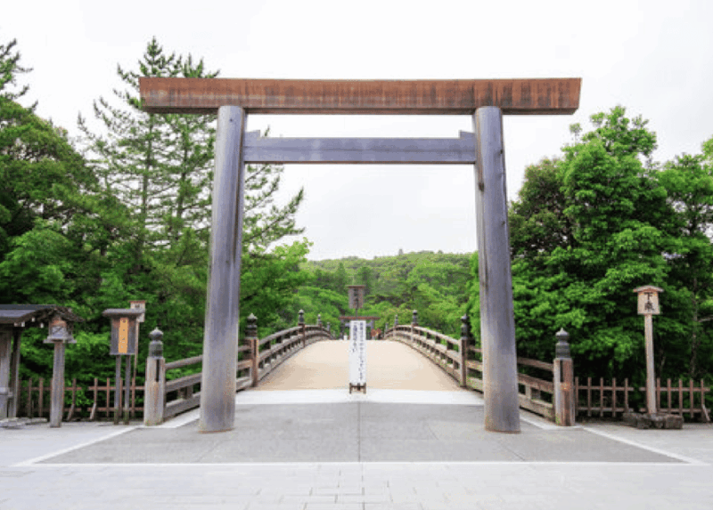 Ise: Ise Grand Shrine and Okage Yokocho Guided Tour - Significance of the Ise Grand Shrine