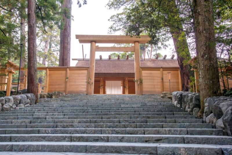 Ise: Ise Grand Shrine Private Guided Tour - Tour Features and Itinerary