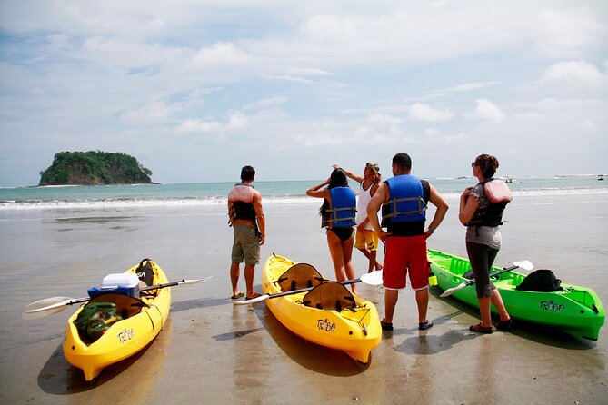 Isla Chora Kayak and Snorkel Activity - Key Points