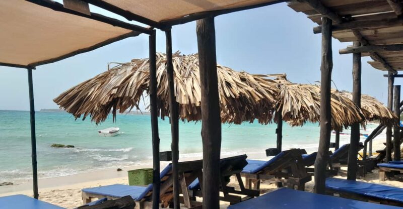 Isla De Baru Playa Blanca - Key Points