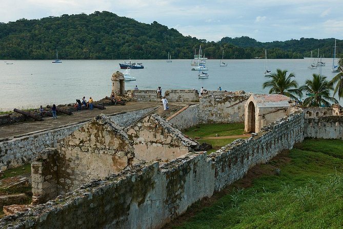 Isla Grande Beach And Portobelo - Key Points