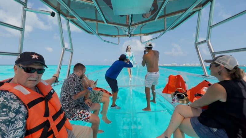 Isla Mujeres: 100% Transparent Boat Ride - Meeting Point and Transportation